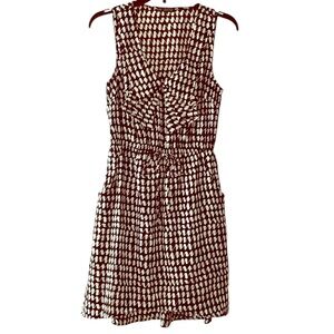 BeBop sleeveless black & white high/low dr…